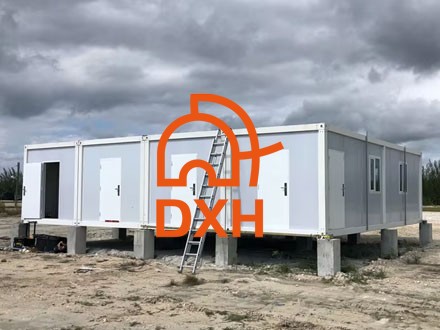 Proyecto de viviendas de contenedores en Bahamas: Vida innovadora y sostenible